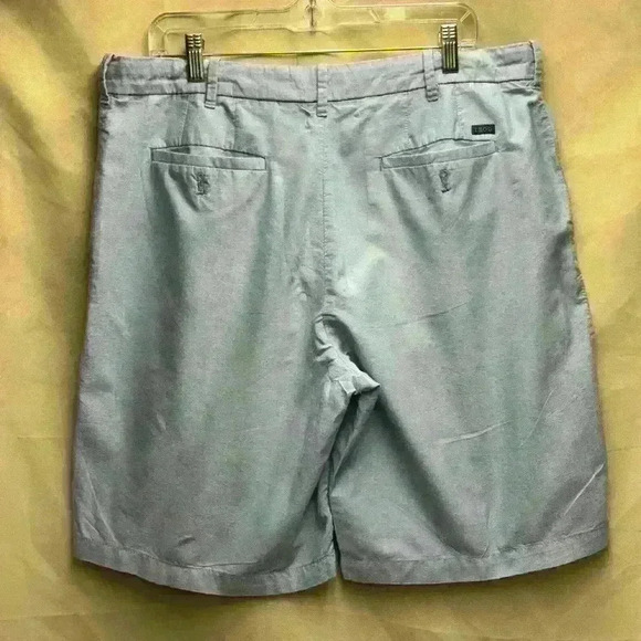 Men's IZOD Shorts Washed Chino Chambray Light Blue 36” Waist 10” Inseam - Picture 2 of 8